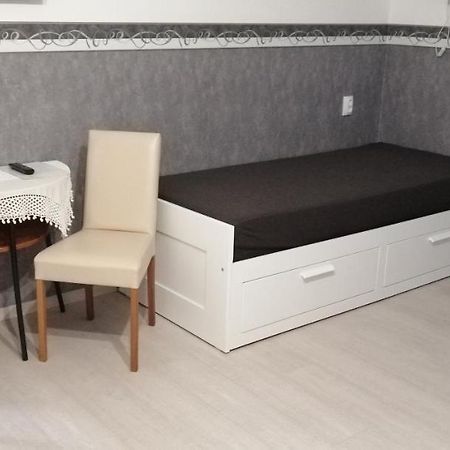 Radek Vendeghaz Es Apartman Halászi Zewnętrze zdjęcie